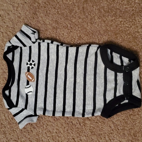 Carter's Infant Boy's Bodysuits Size Newborn 5 pc. Set - Picture 10 of 11